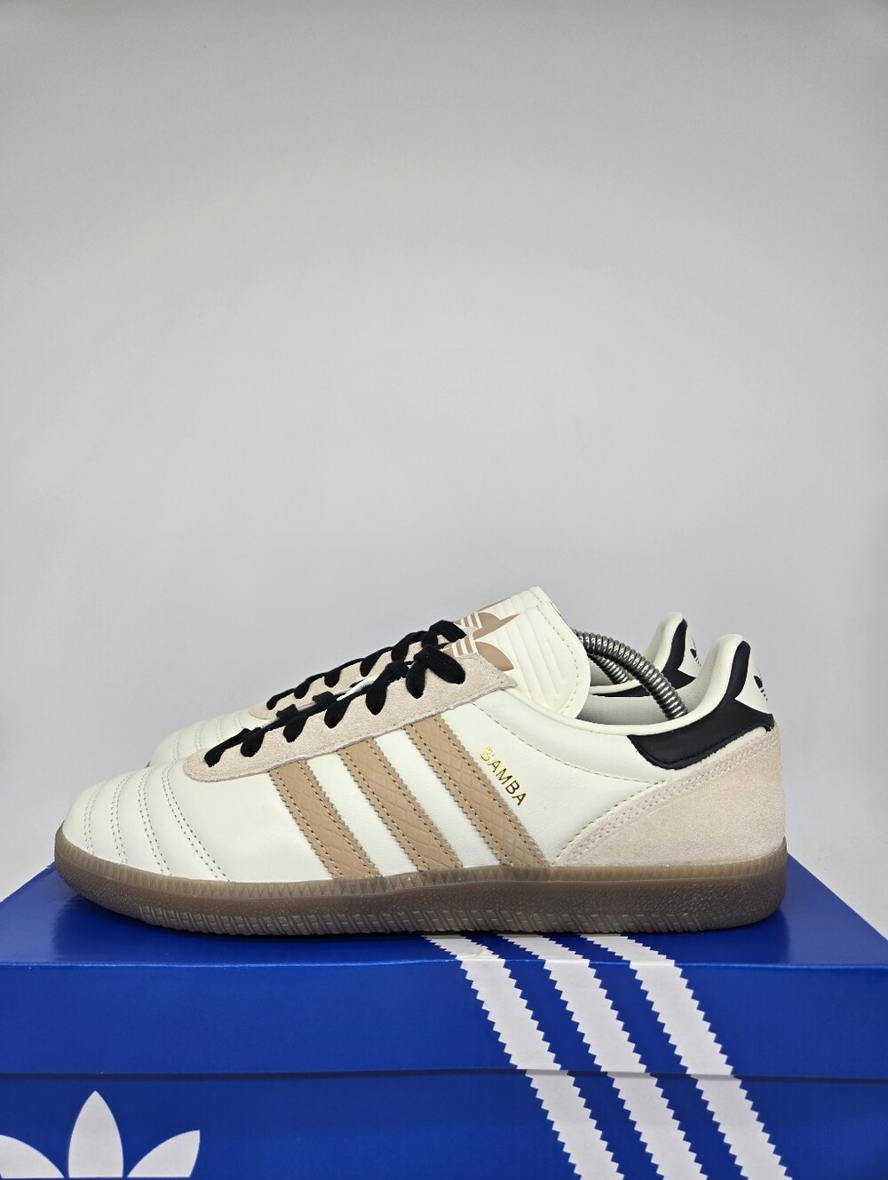 Adidas Men's Samba JP JQ7824 Off White Magic Beige Core Black Shoes Size 9